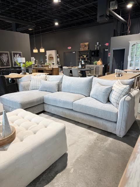 1800 Sofa Chaise Luscious Fog AC Gel