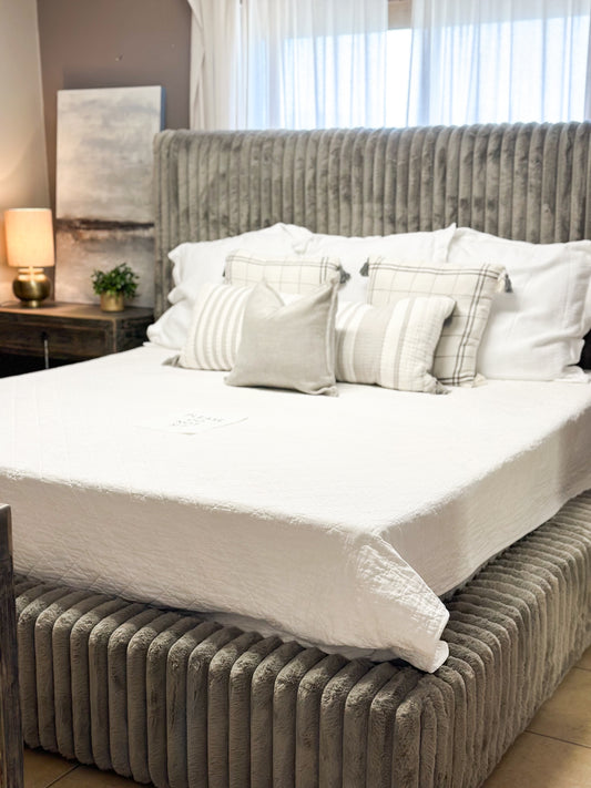 Mondo Granite King Bed