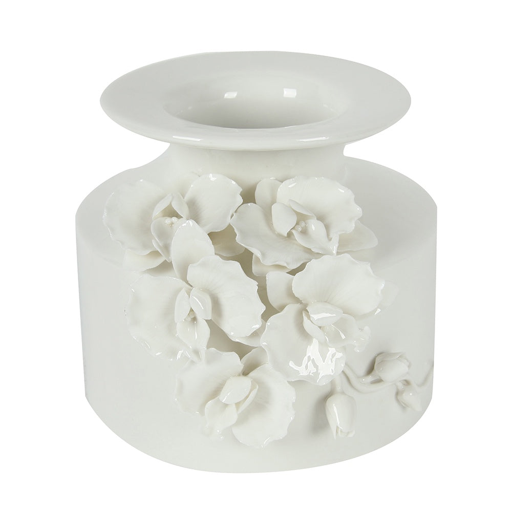MBW - WHITE FLOWERS VASE