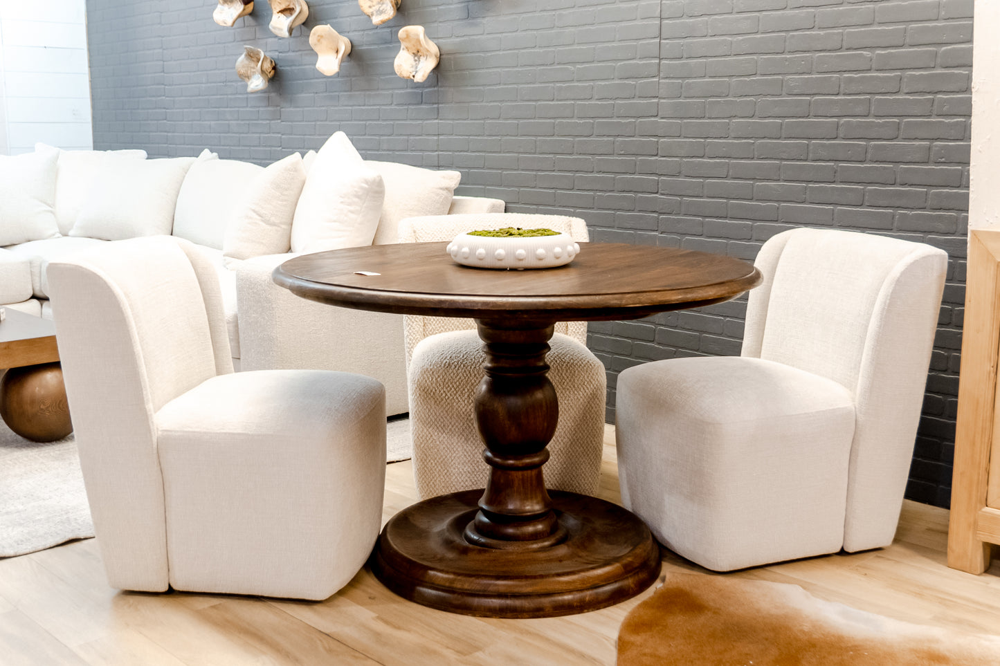 Eden Dining Chair / Cream / No Texture