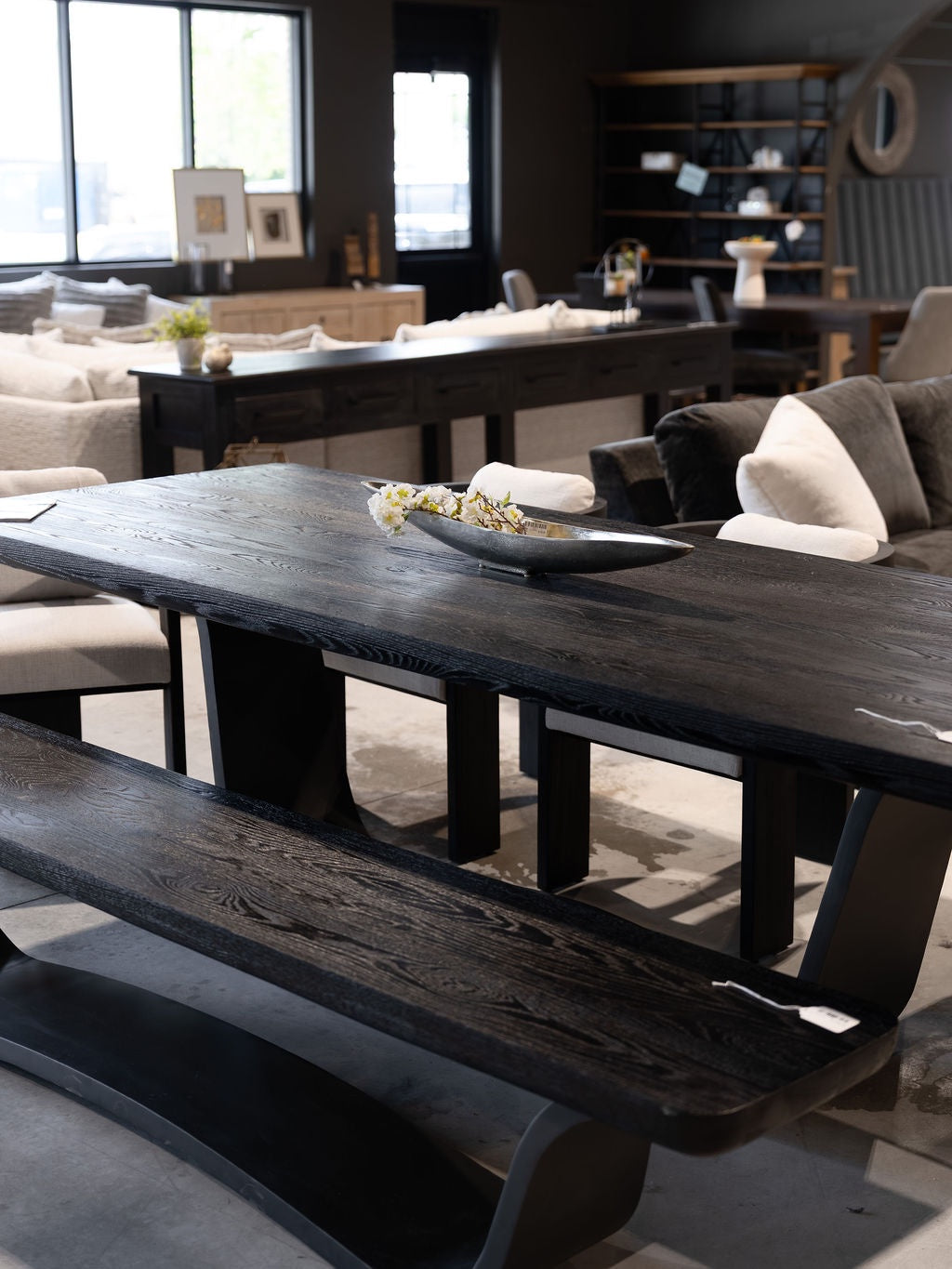 102" Arlo Dining Table