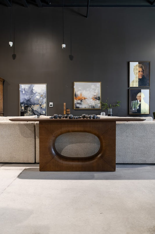 84" August Console #9497