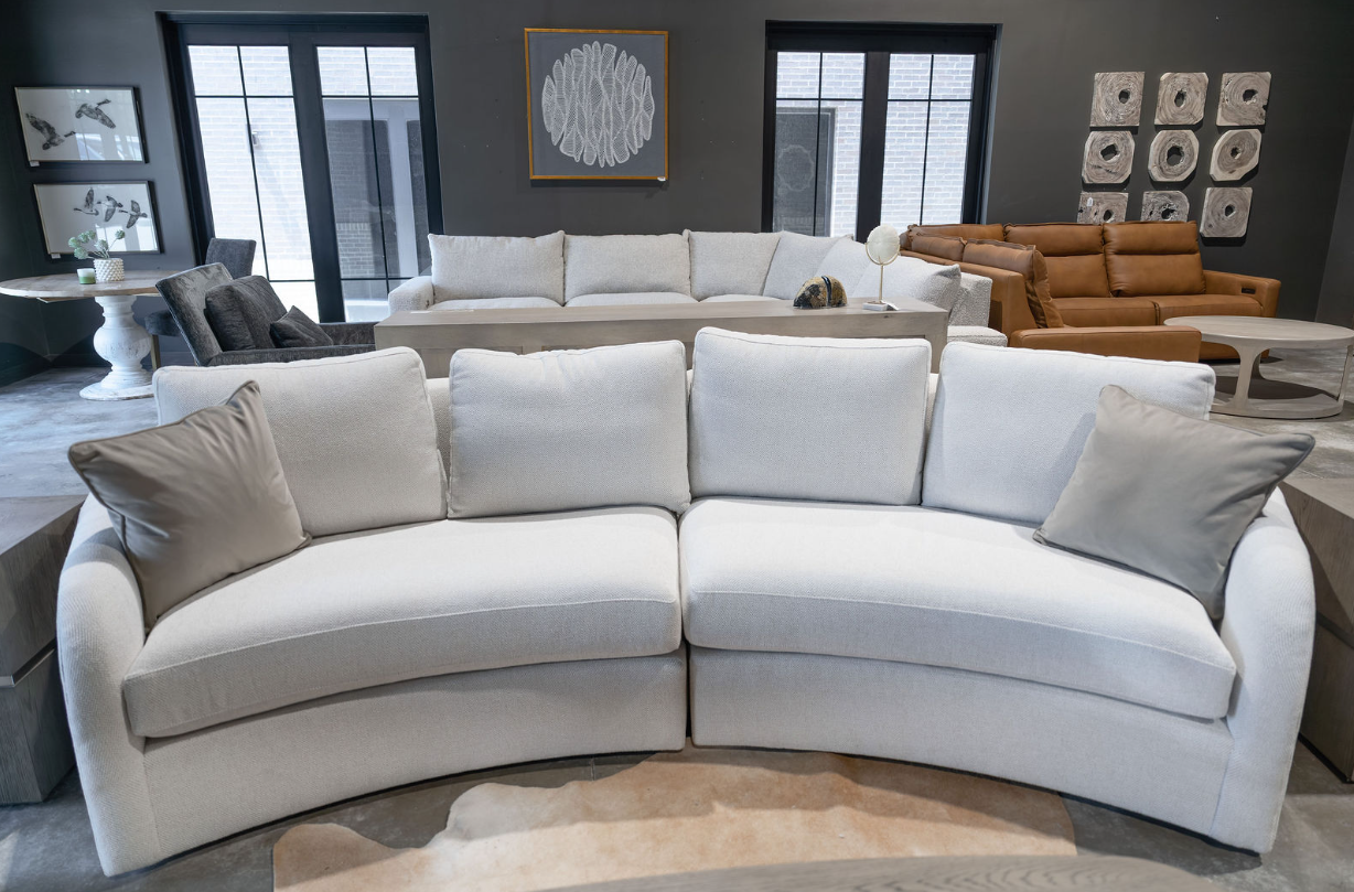 48 Lisben Love Seat