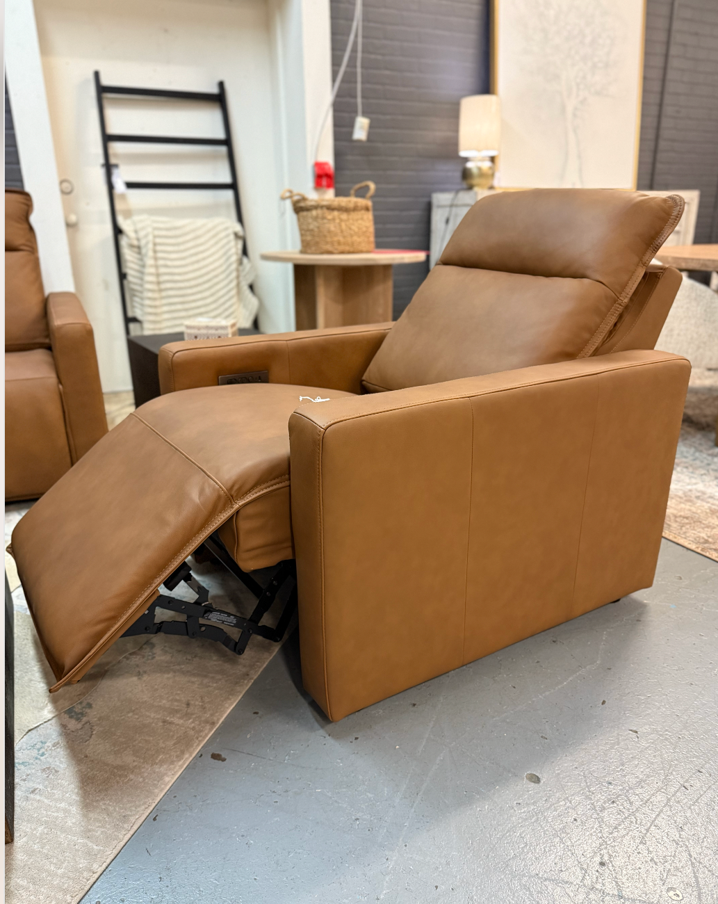 Enzo Leather Recliner
