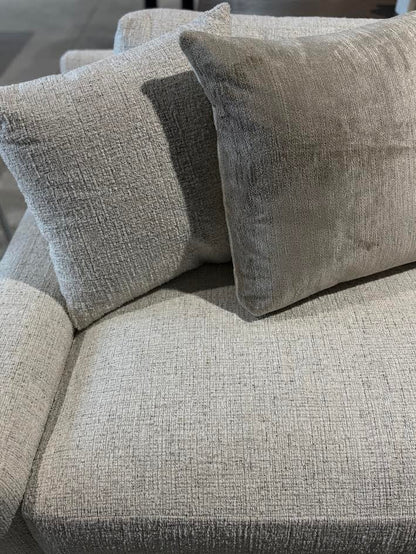 AC1600 Sofa Bruno Pumice