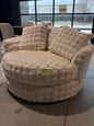 RW36 Oversized Chair R-Affair Ivory