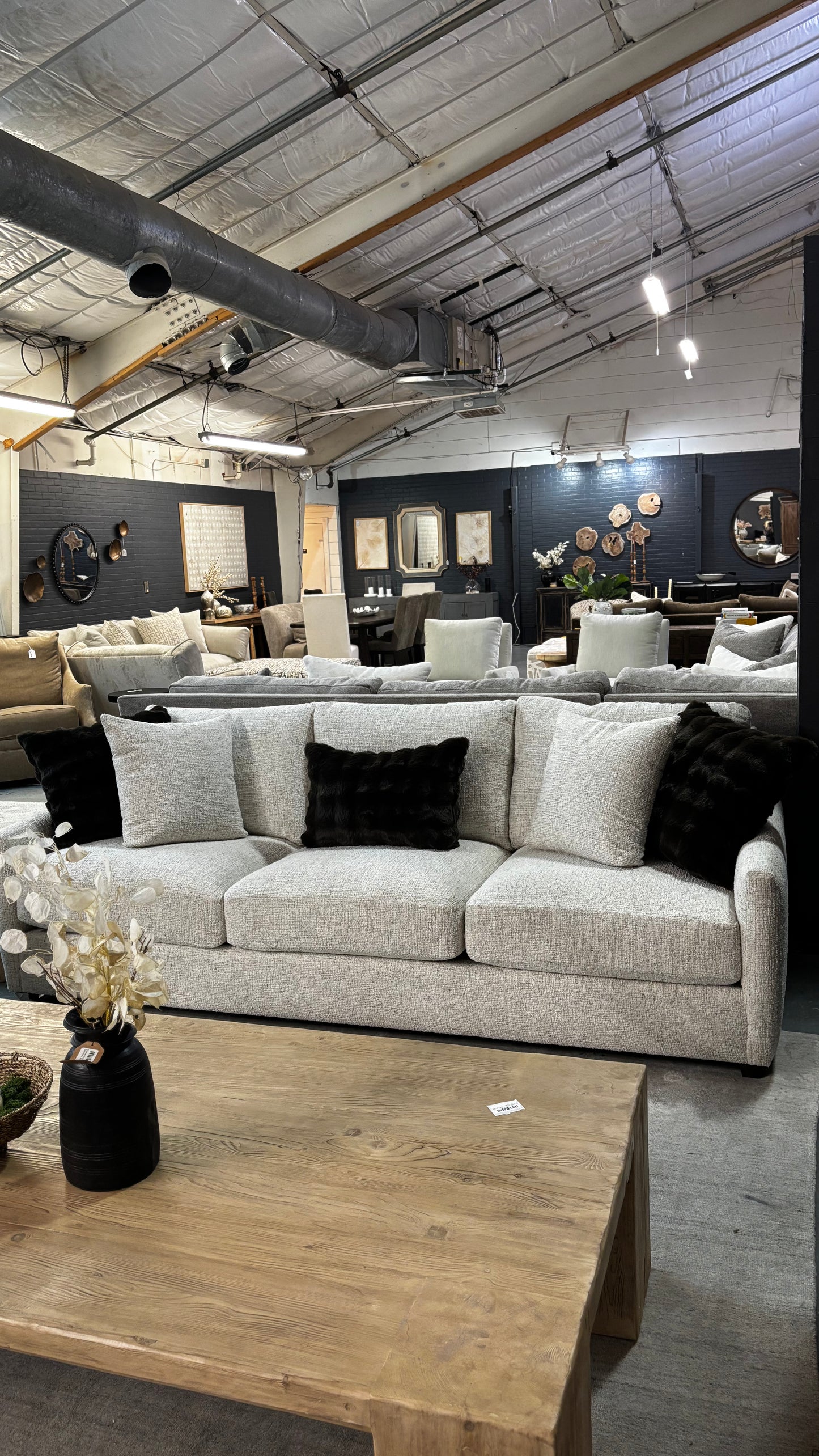 AC1700 Estate Sofa, Bruno Pumice