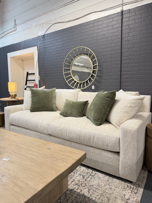 AC6700 Estate Sofa Phat Cream