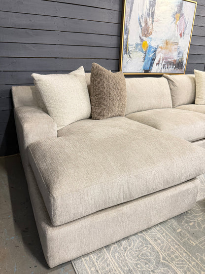 AC 2000 4-piece left facing chaise Sophia Sand
