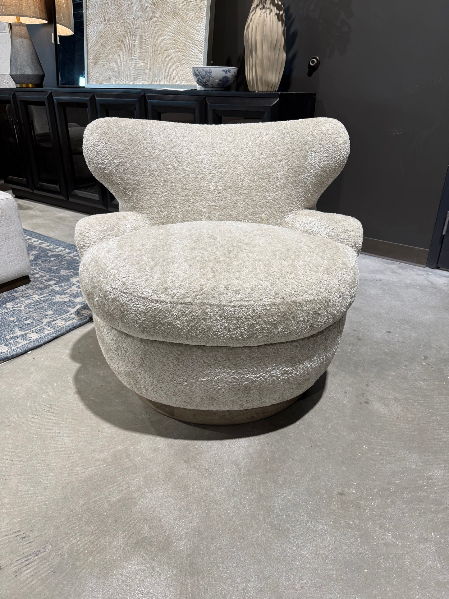 Luna Accent Chair