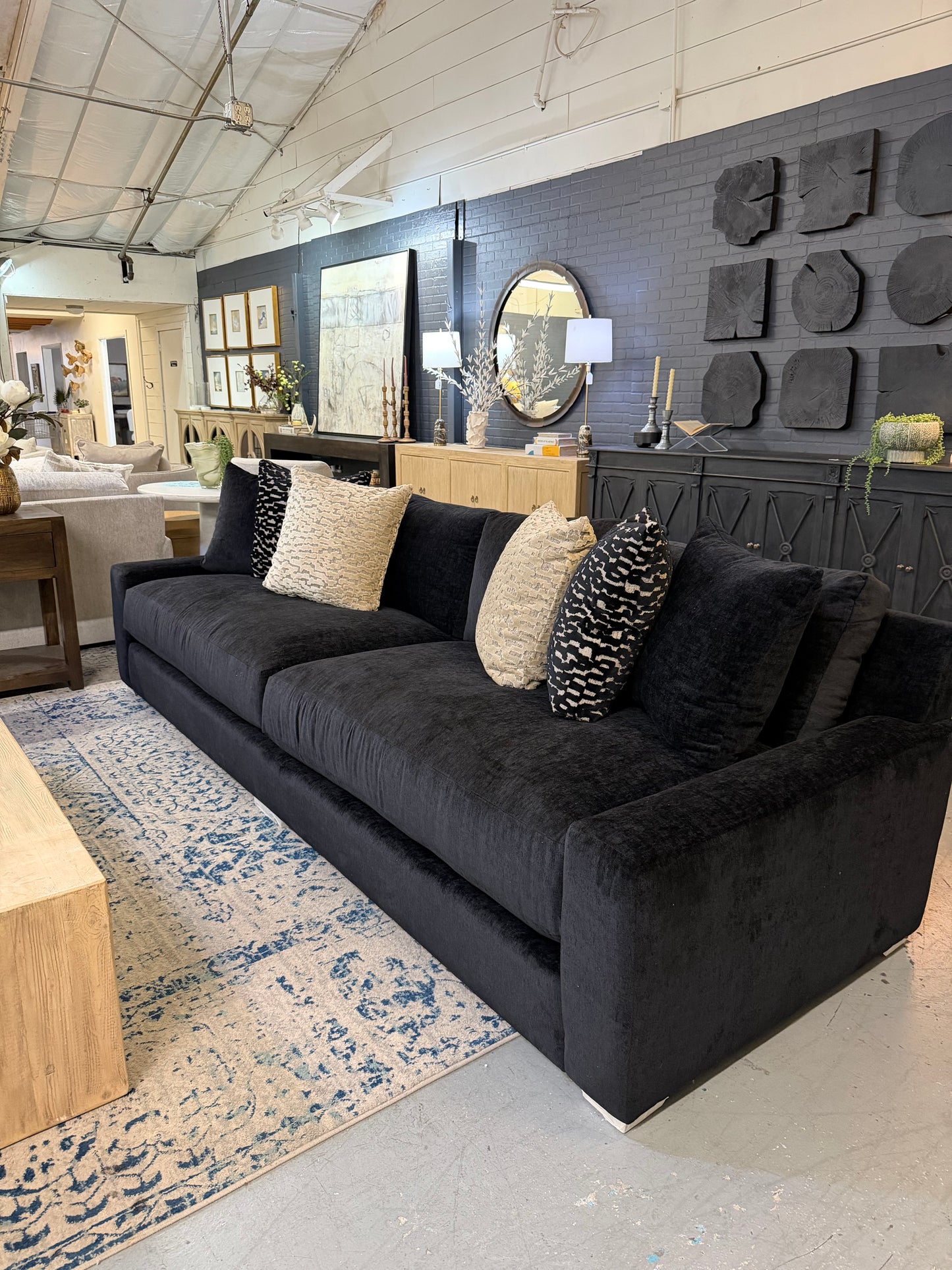 AC1660 10' Sofa, Foster Onyx