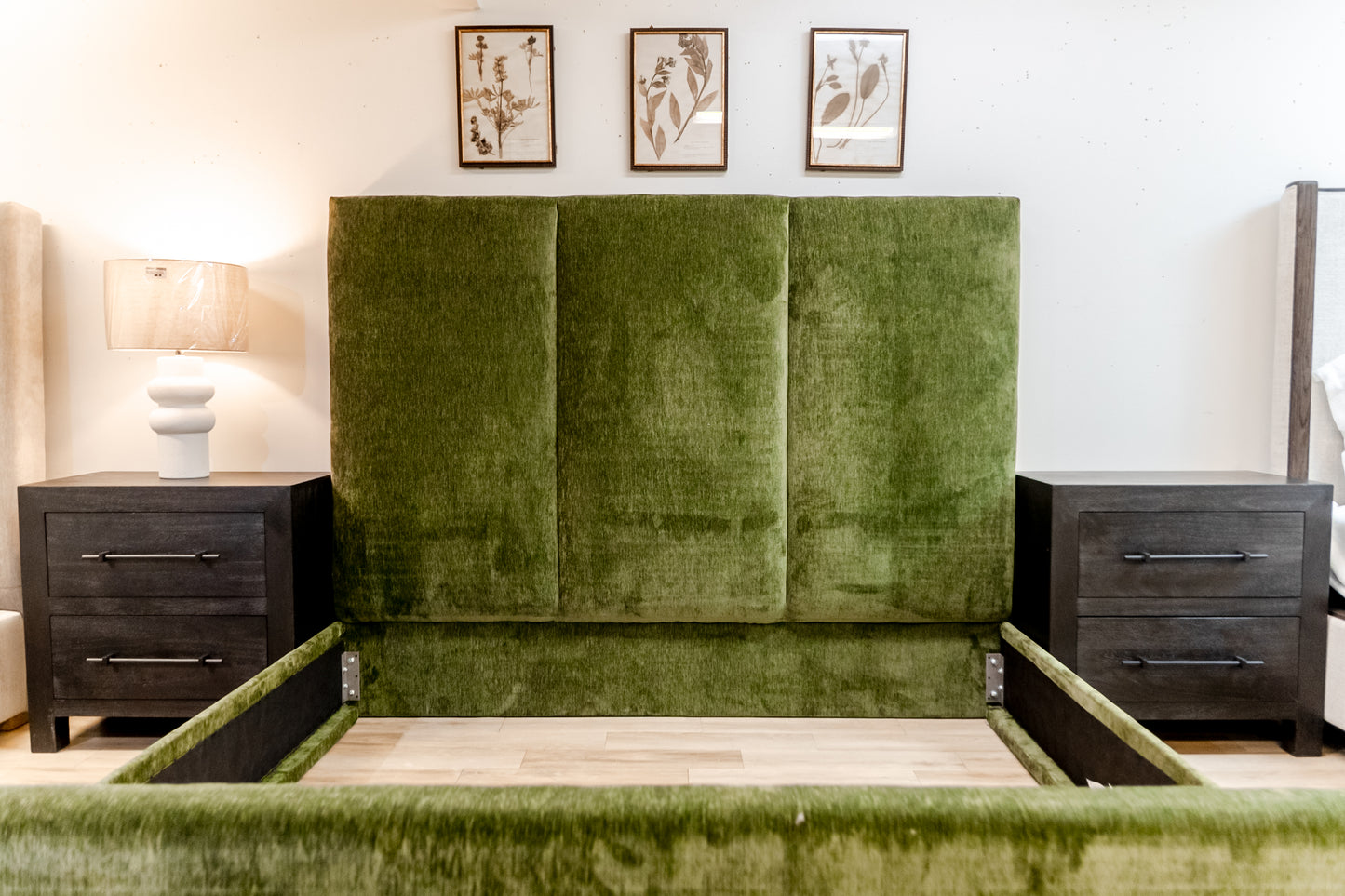 Luscious Spinach King Bed