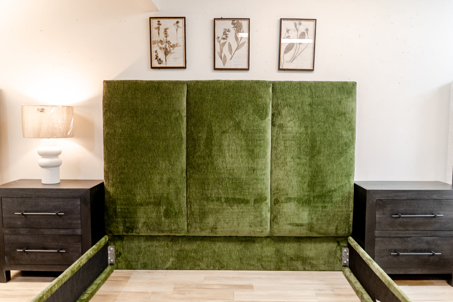 Luscious Spinach King Bed