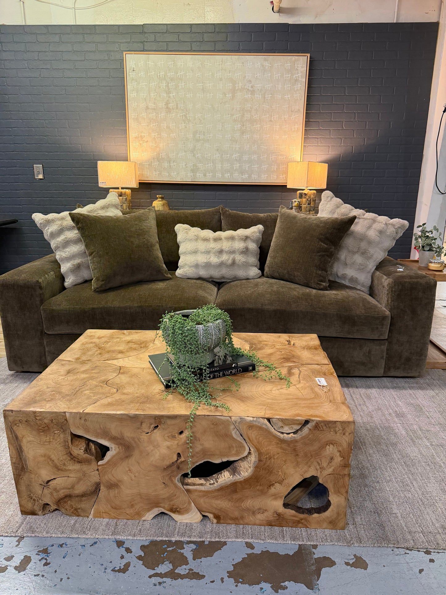 AC2000 Estate Sofa, Rowana Bark