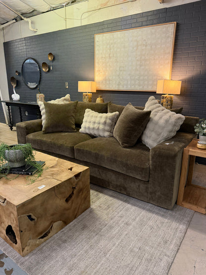 AC2000 Estate Sofa, Rowana Bark