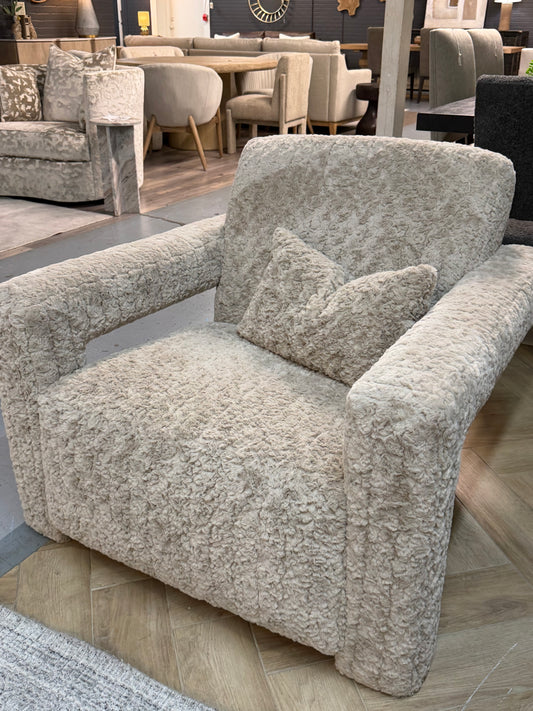 RW82 Chair, Maximus Driftwood