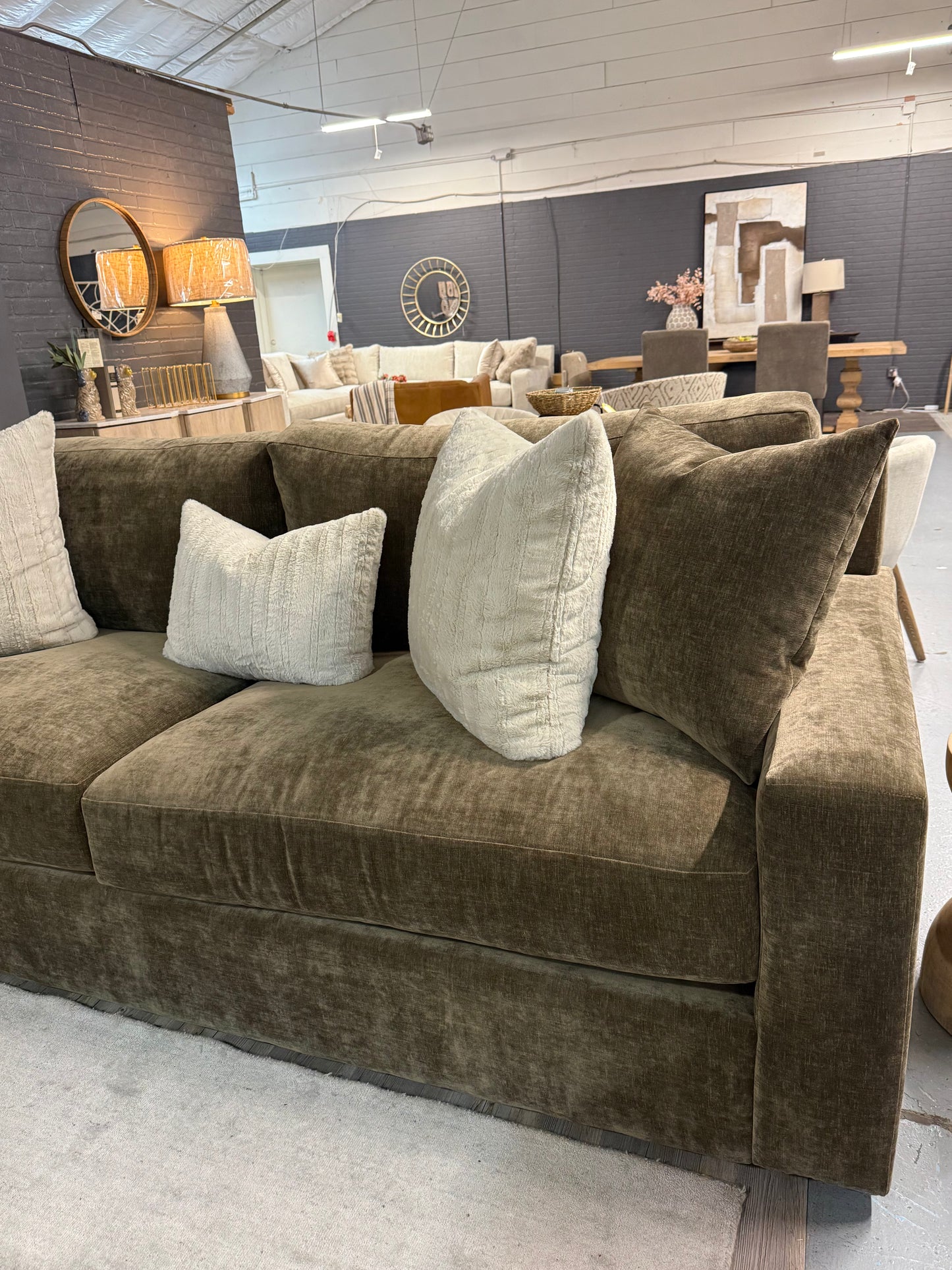 AC6700 Estate Sofa- Rowana Bark