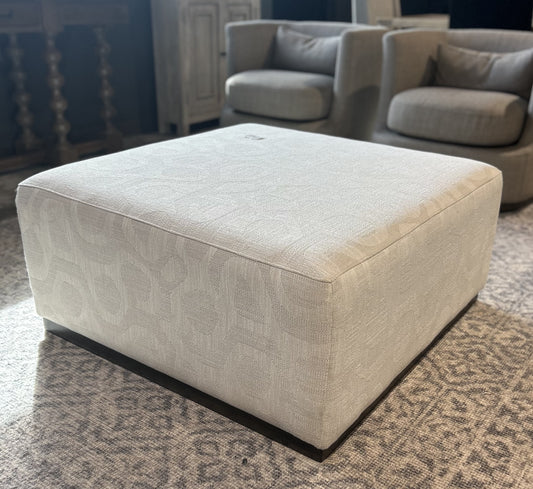 39"x39" Ottoman