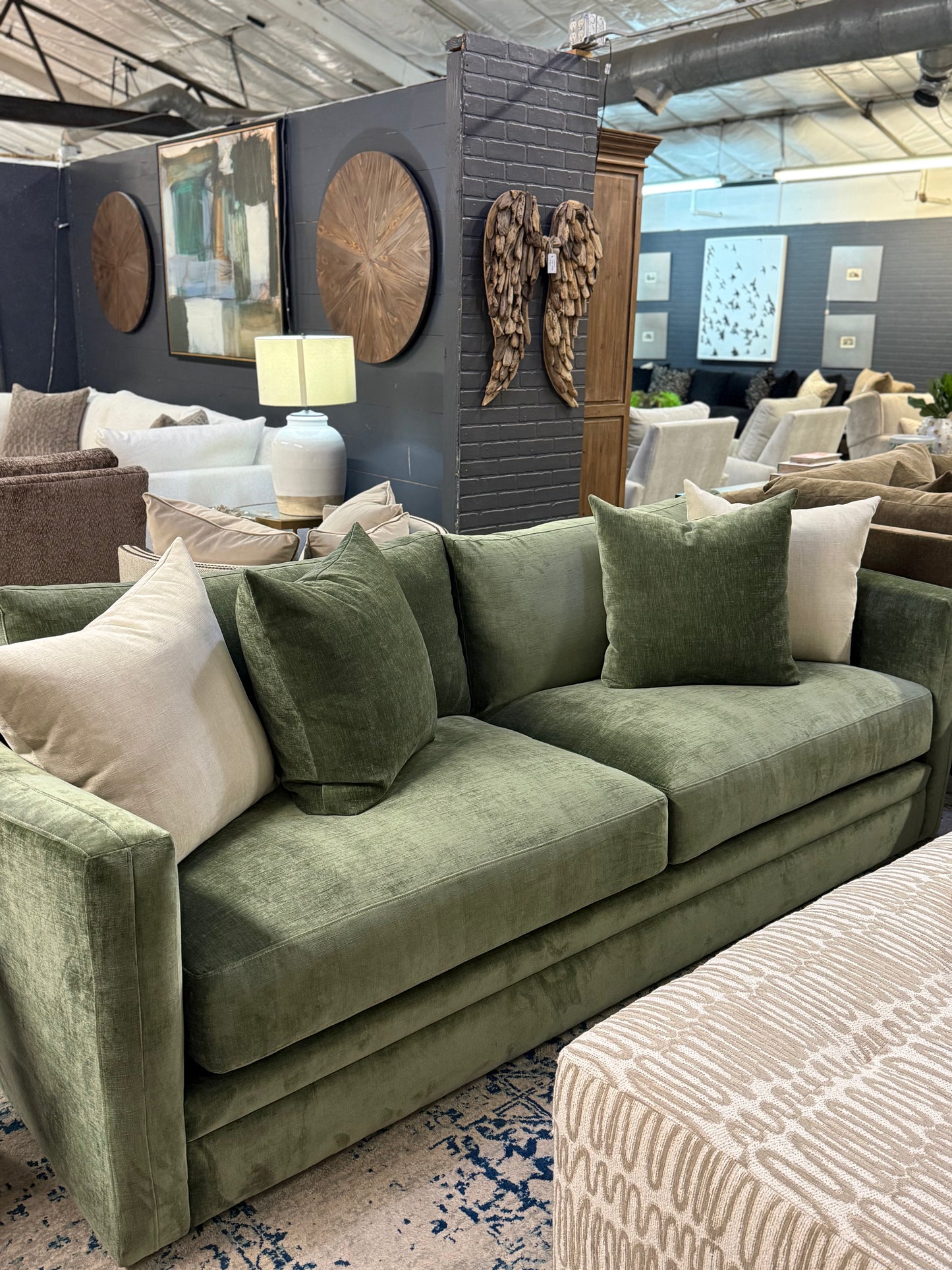 AC5000 Estate Sofa, Rowana Caper