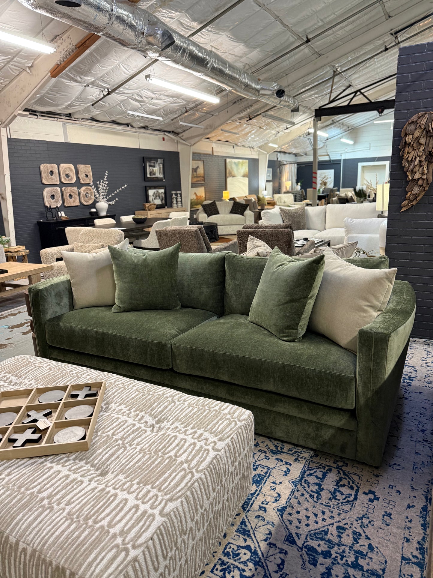 AC5000 Estate Sofa, Rowana Caper
