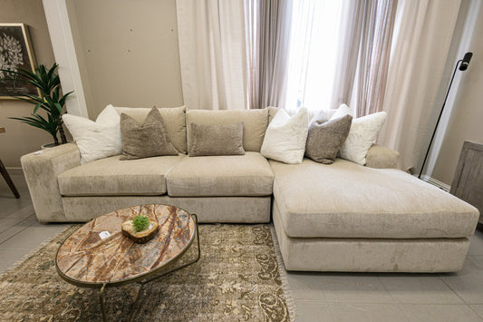 2000 Sofa Chaise Luscious Driftwood Feathers